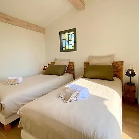 Le Cabanon *
