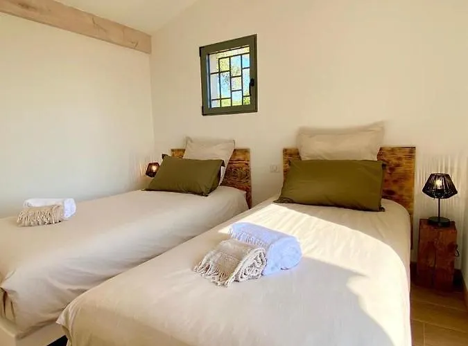 Le Cabanon *