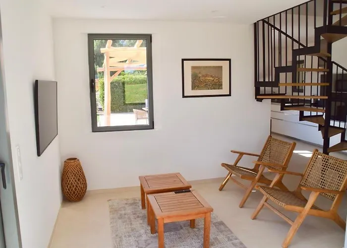 Le Cabanon فيلة راماتويل