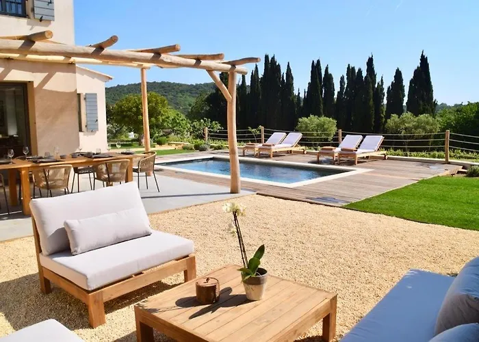 Le Cabanon فيلة راماتويل